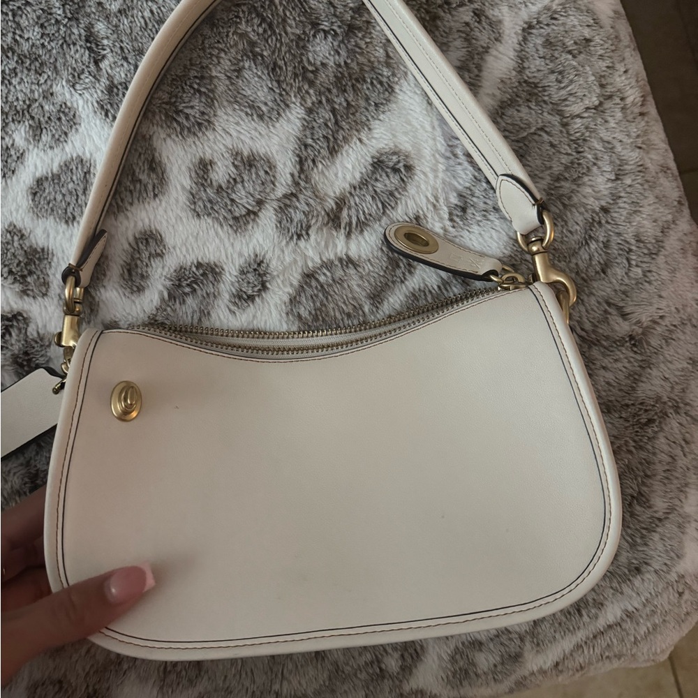 Swinger Coach Bag